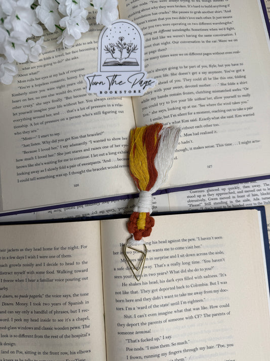 Yarn Bookmark with Golden Clip